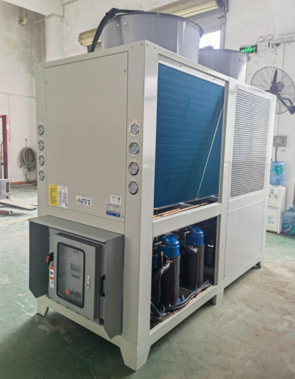 石化企業(yè)冷凝液化系統(tǒng)低溫防爆冷水機